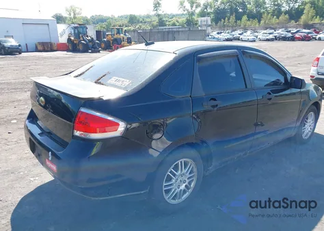 2010 Ford Focus Se z USA, uszkodzony, nr VIN 1FAHP3FN9AW264521